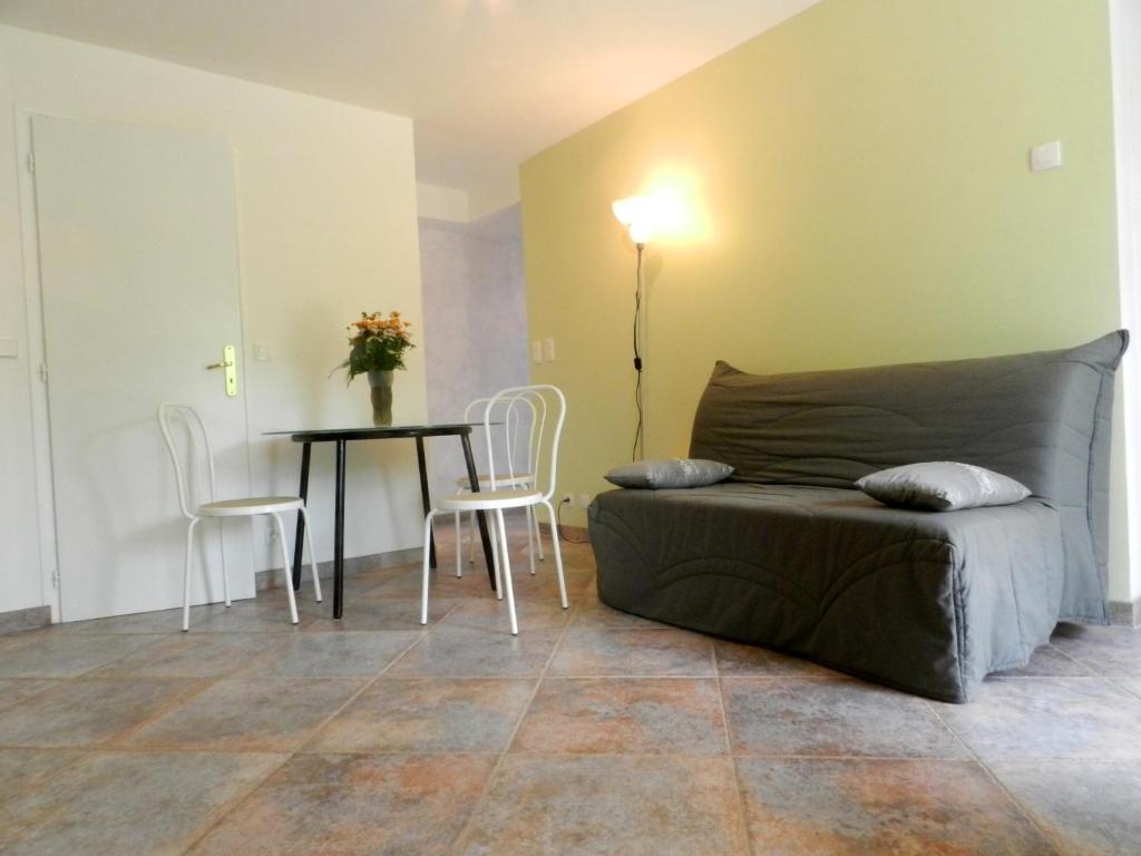 Gite Les Platanes Sainte-Helene-du-Lac Room photo